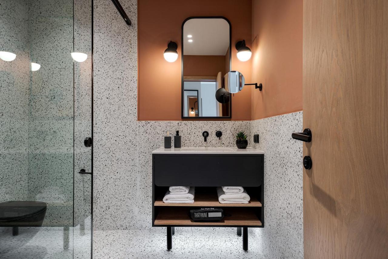 Thirtynine Urban Stay Tesalonika Bagian luar foto
