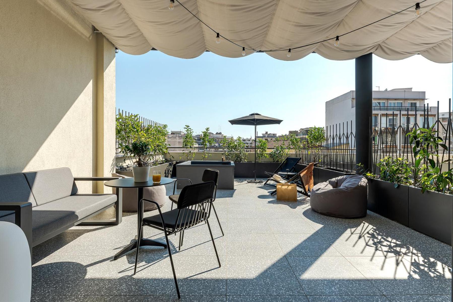 Thirtynine Urban Stay Tesalonika Bagian luar foto